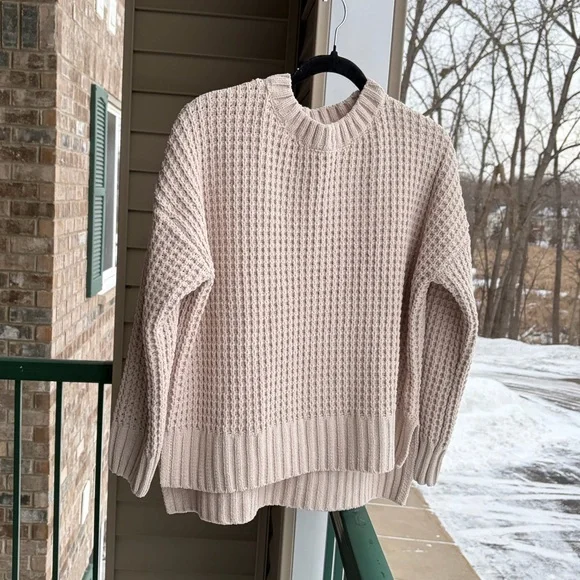 🆕 Pink Rose Blush Chenille Waffle Knit Oversized Sweater XS Cozy Ribbed Hem Chic - Picture 3 of 17